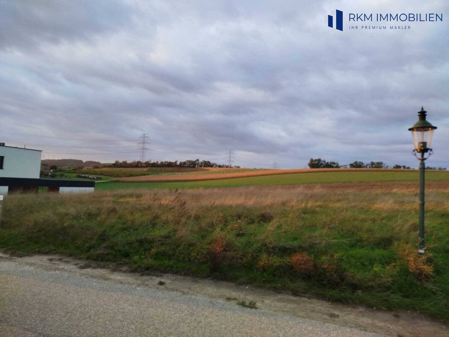 Traumhaftes Baugrundstück in Tresdorf – Ihr Eigenheim auf 782 m² wartet! 391.000 €