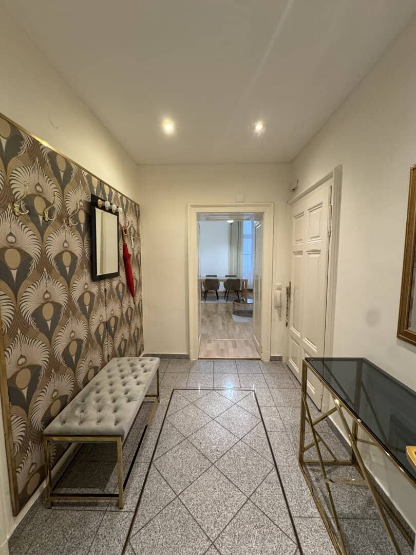 Fully Furnished SHORT OR LONG TERM (7)