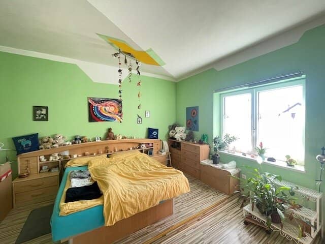 Gepflegtes Landleben mit Ruhe und Gelassenheit / Ein- bzw. Zweifamilienhaus