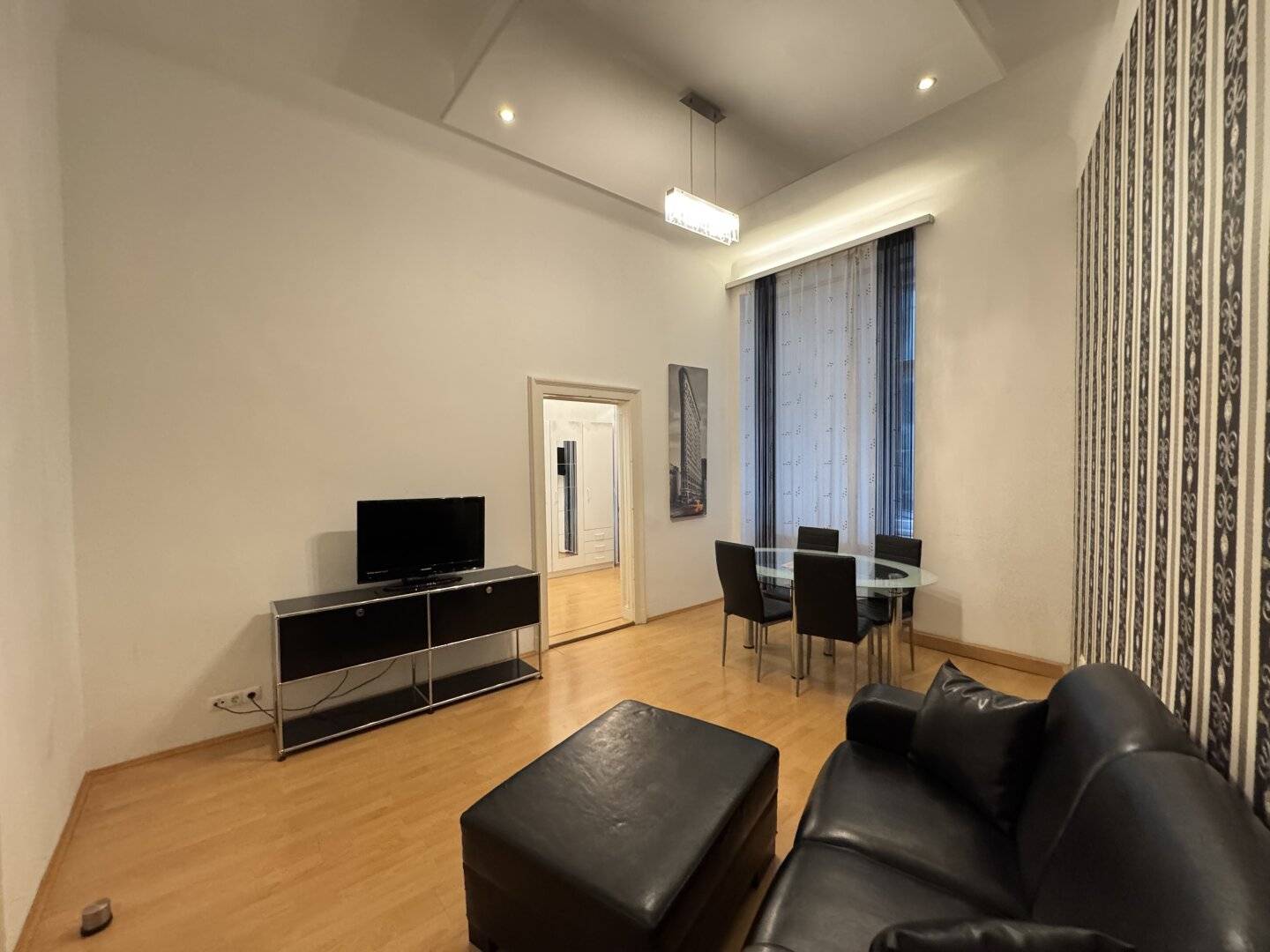 Fully Furnished SHORT OR LONG TERM (4)