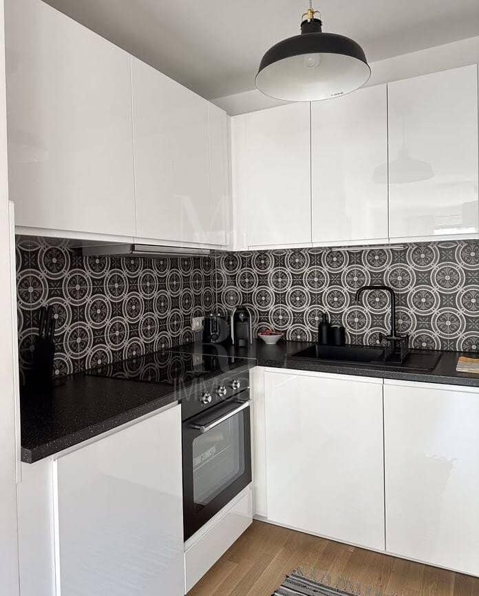 KURZZEIT APARTMENTS / möblierte/ ALL IN Tarife / Balkon / Nähe U-Bahn