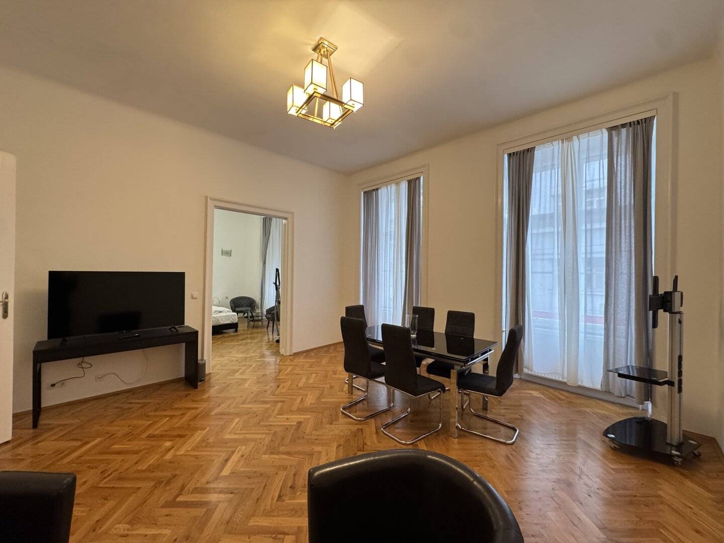 Fully Furnished SHORT OR LONG TERM (2)
