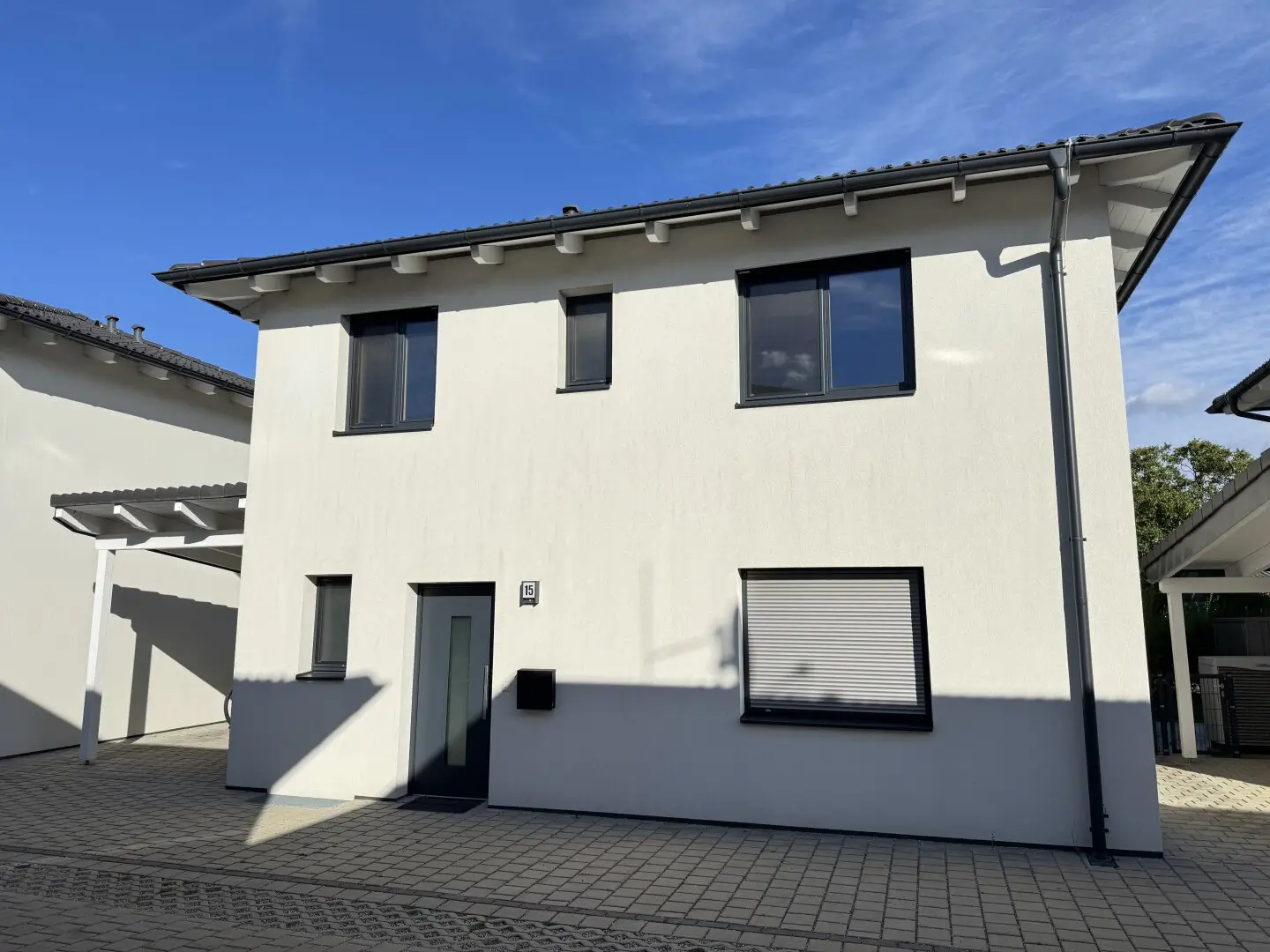 Exclusive Family Home with Private Garden - Seestadt Villen Aspern