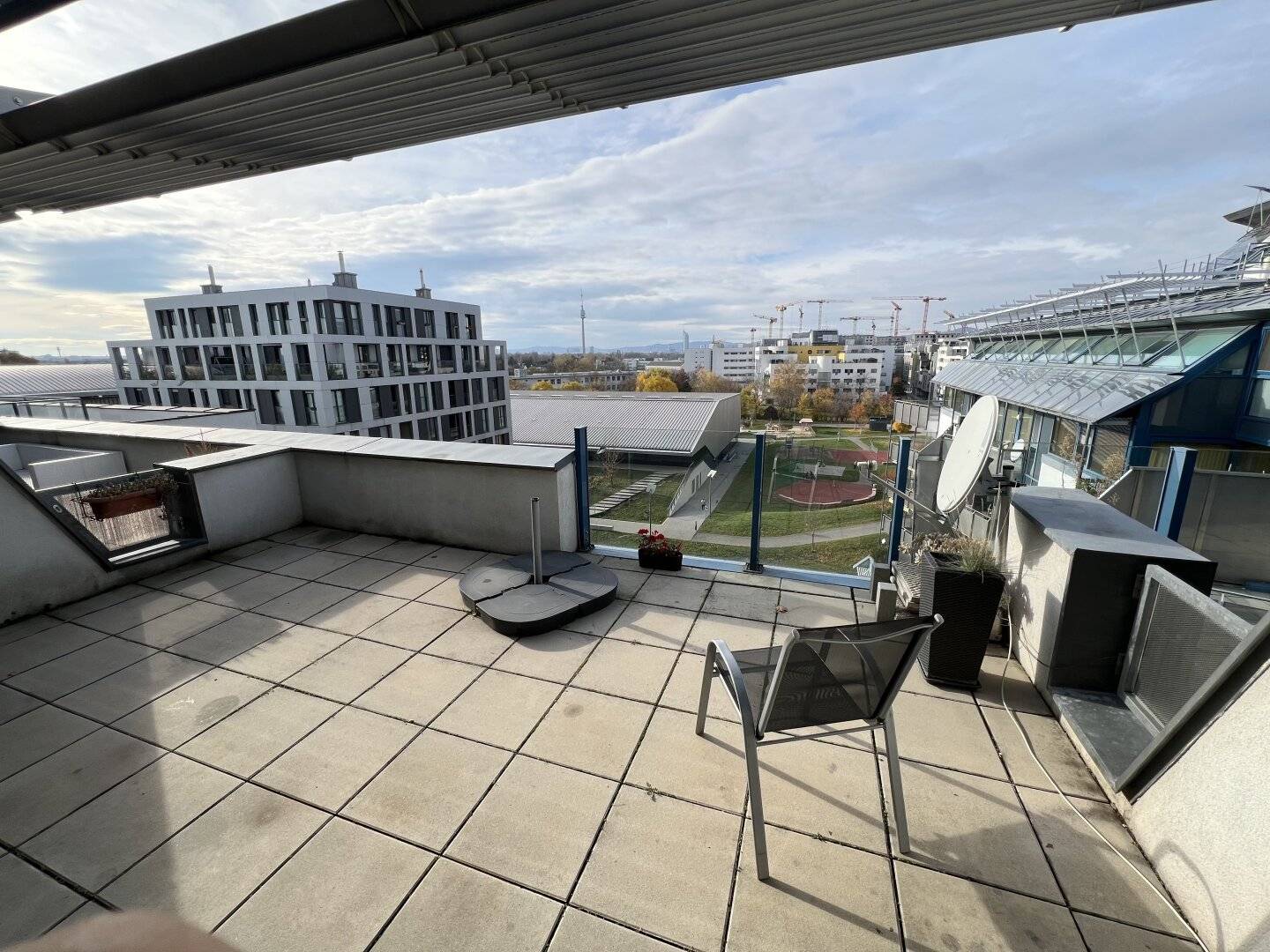 Short Walking Distance to Vienna International School