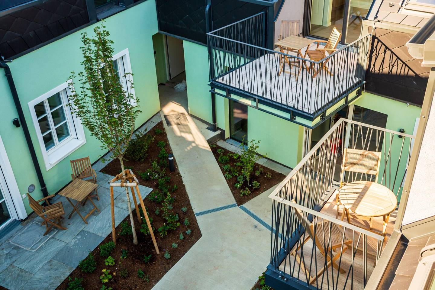 Serviced Apartment with Terrace in a Green Setting – Pötzleinsdorf (07)