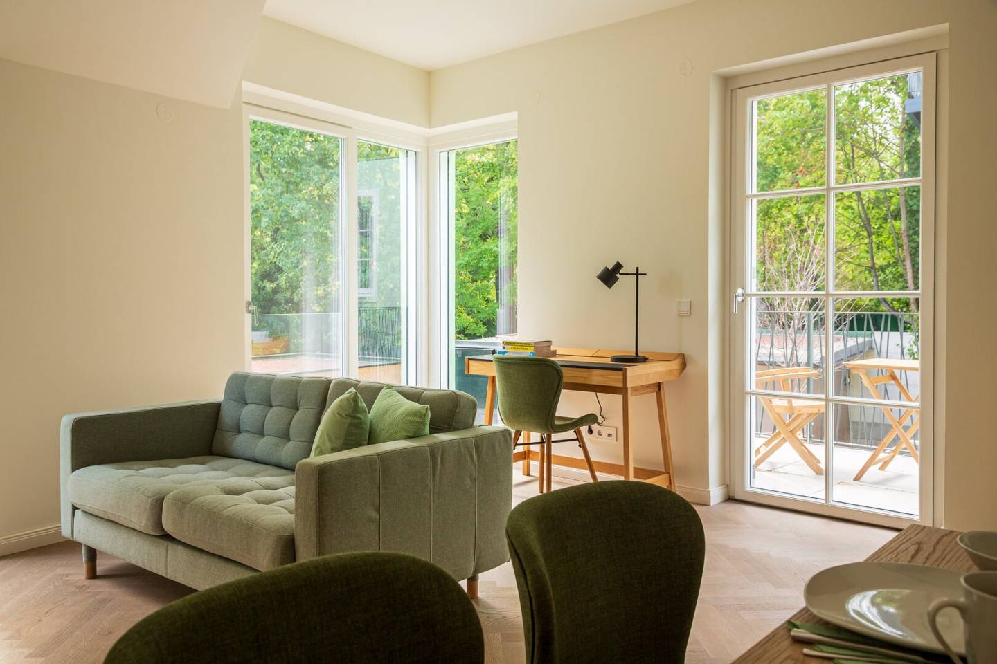 Serviced Apartment with Terrace in a Green Setting – Pötzleinsdorf (02)