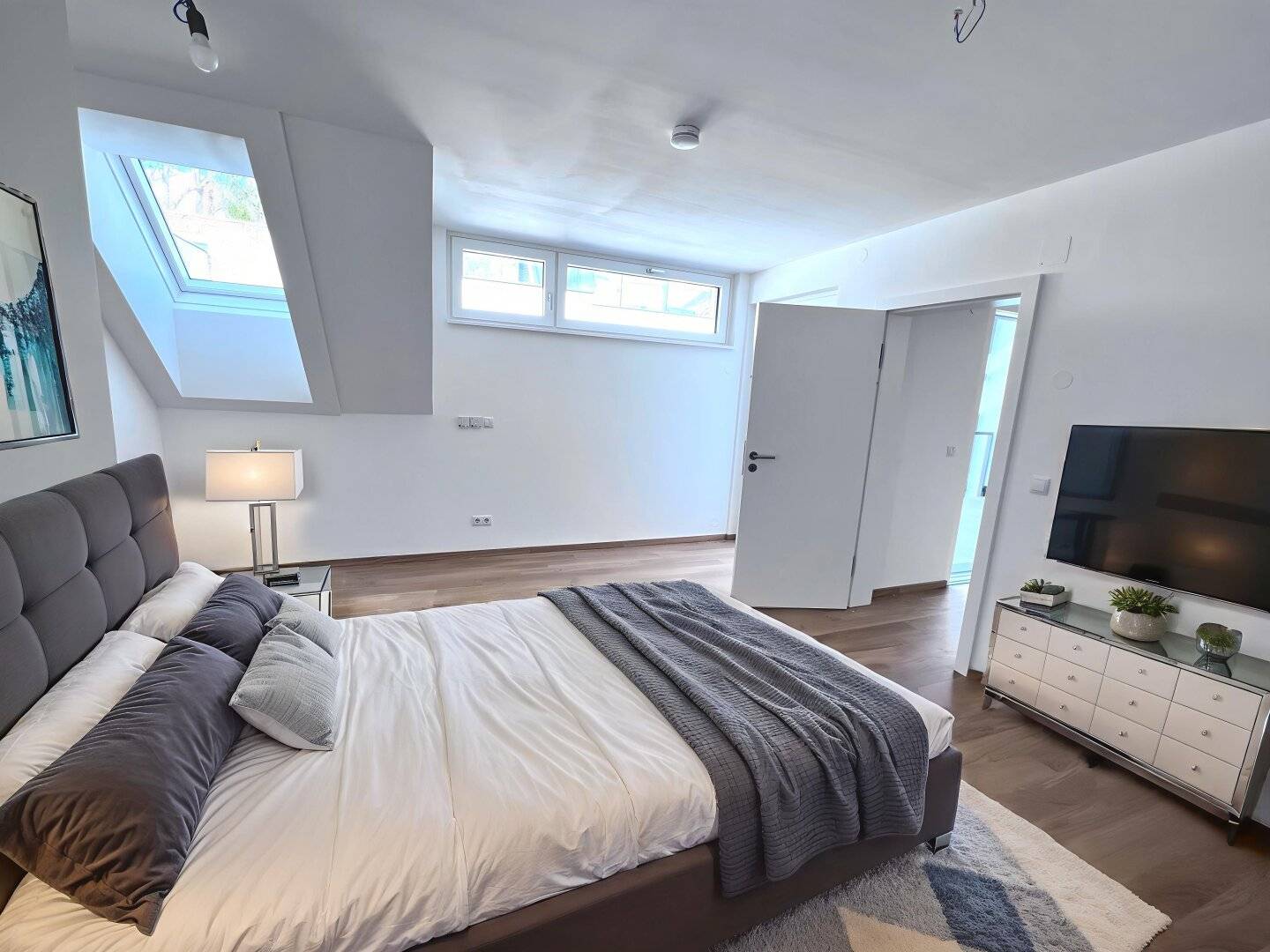 ANLAGEOBJEKT in Hietzing! Modernes 3-Zimmer Eigentum mit Balkon, Dachterrasse und inkl. Tiefgaragenplatz! BEFRISTET VERMIETET!