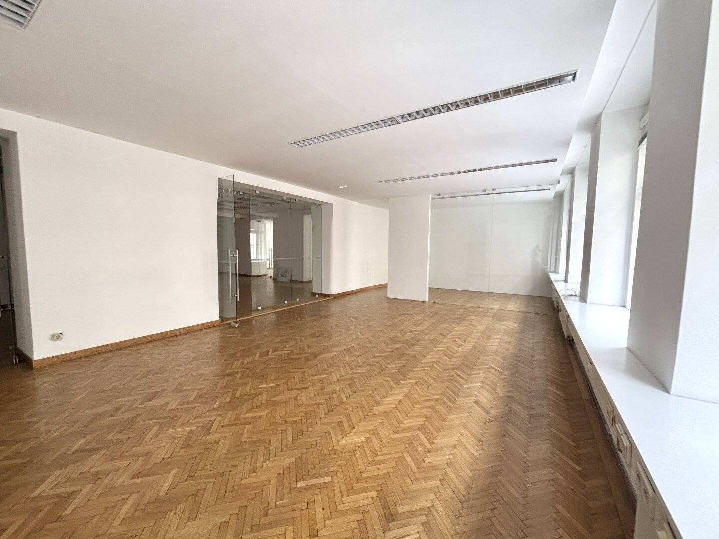 1070 Neubaugasse! Helles Büro in zentraler Top-Lage!