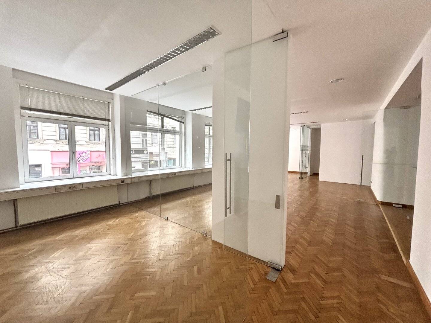 1070 Neubaugasse! Helles Büro in zentraler Top-Lage!