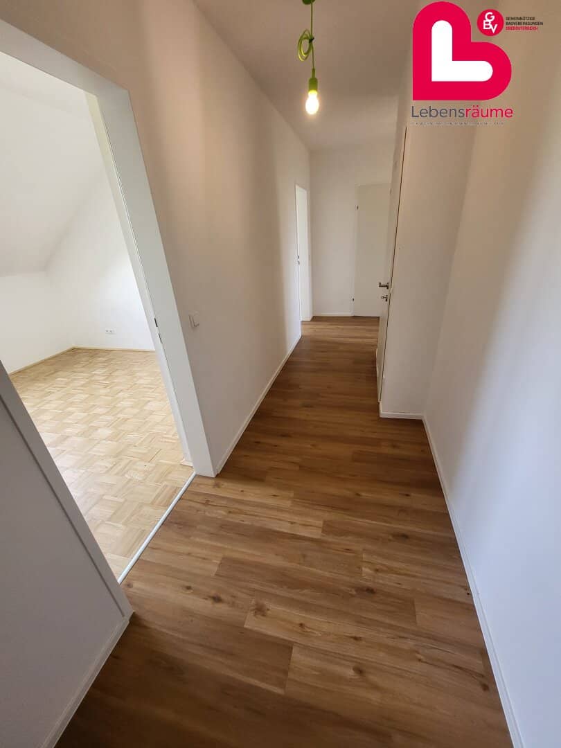 Schöne 3-Zimmer Wohnung im Dachgeschoß