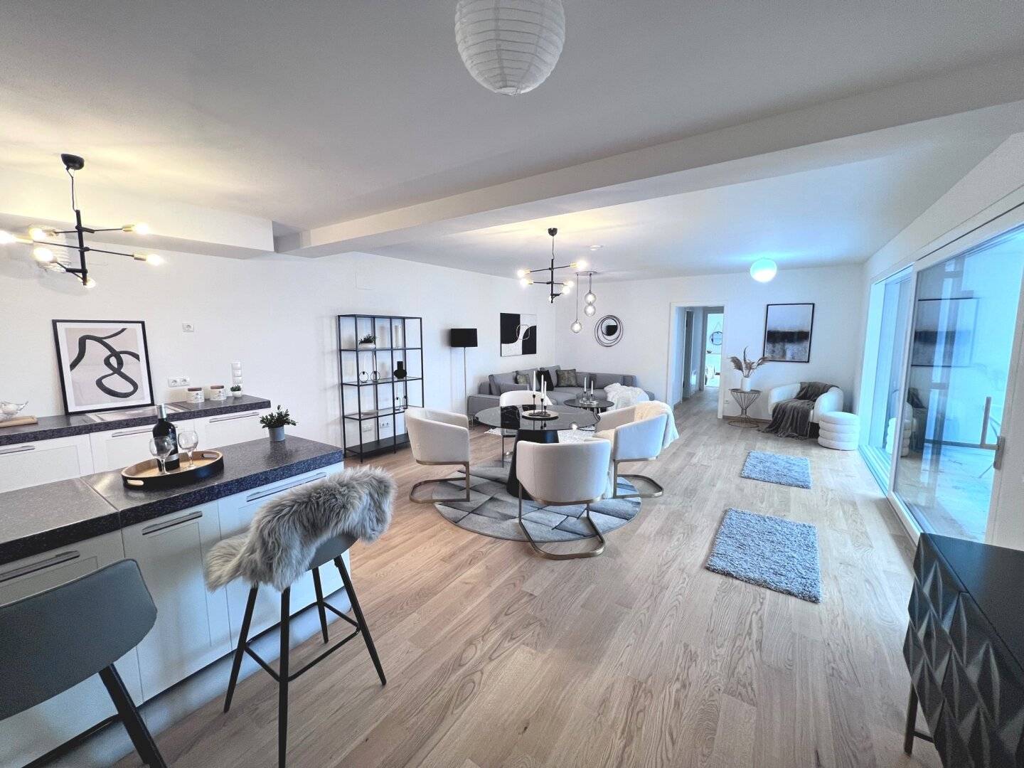 1130! ANLAGEOBJEKT! Topmoderne 4-Zimmer Wohnung mit GARTEN und inkl. Tiefgaragenplatz in Hietzinger Villengegend! Befristet vermietet!