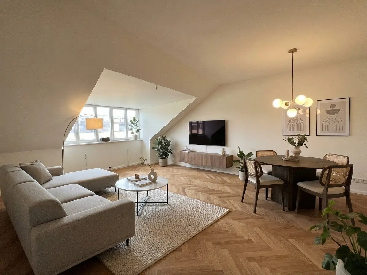 1030! Klimatisierte DG-Wohnung mit Terrasse + Dachterrasse + Traumblick! Erstbezug nach Generalsanierung!