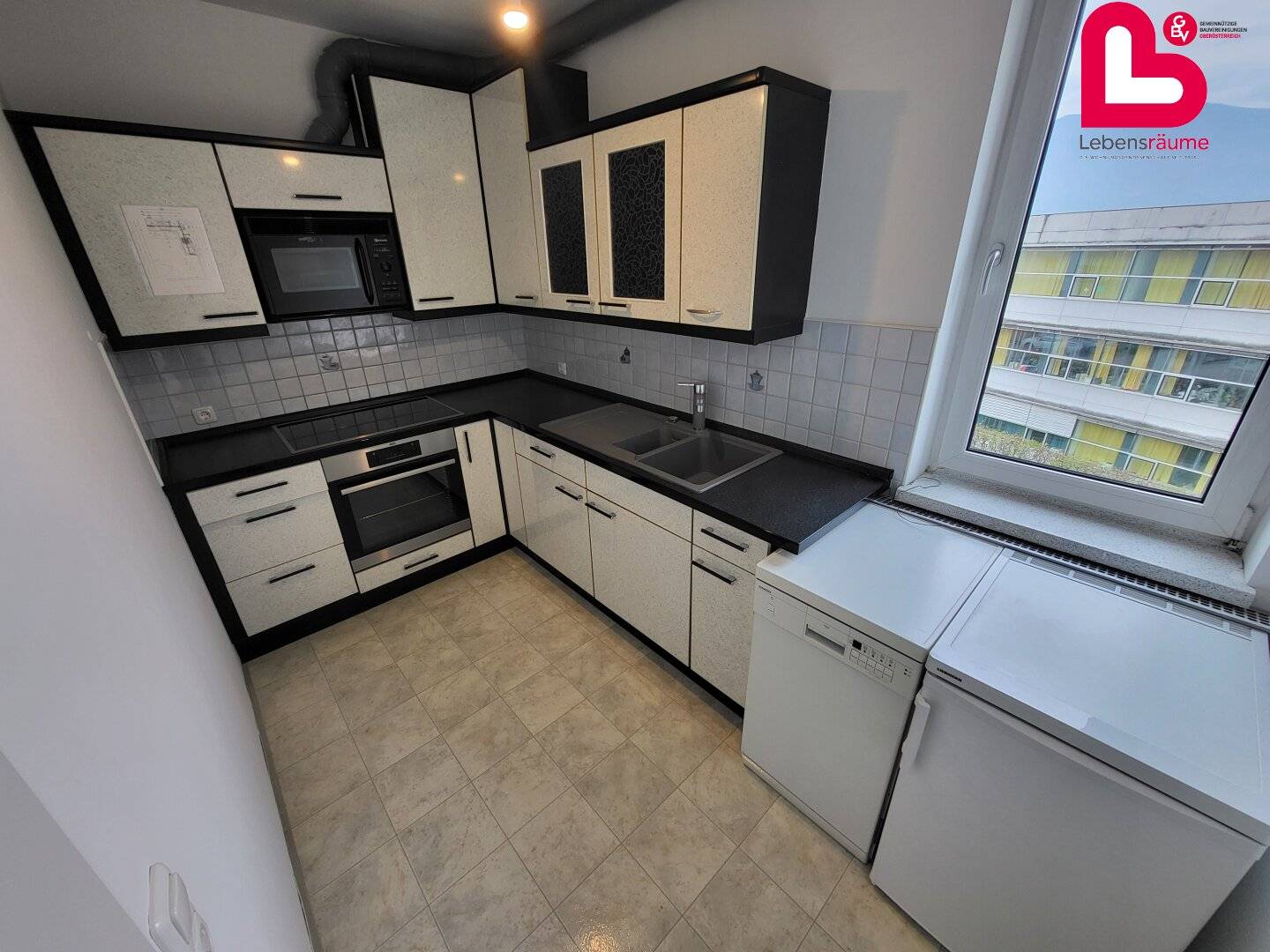 Schöne 3-Zimmer Wohnung in Kirchdorf an der Krems mit Loggia, TG-Abstellplatz & Küche
