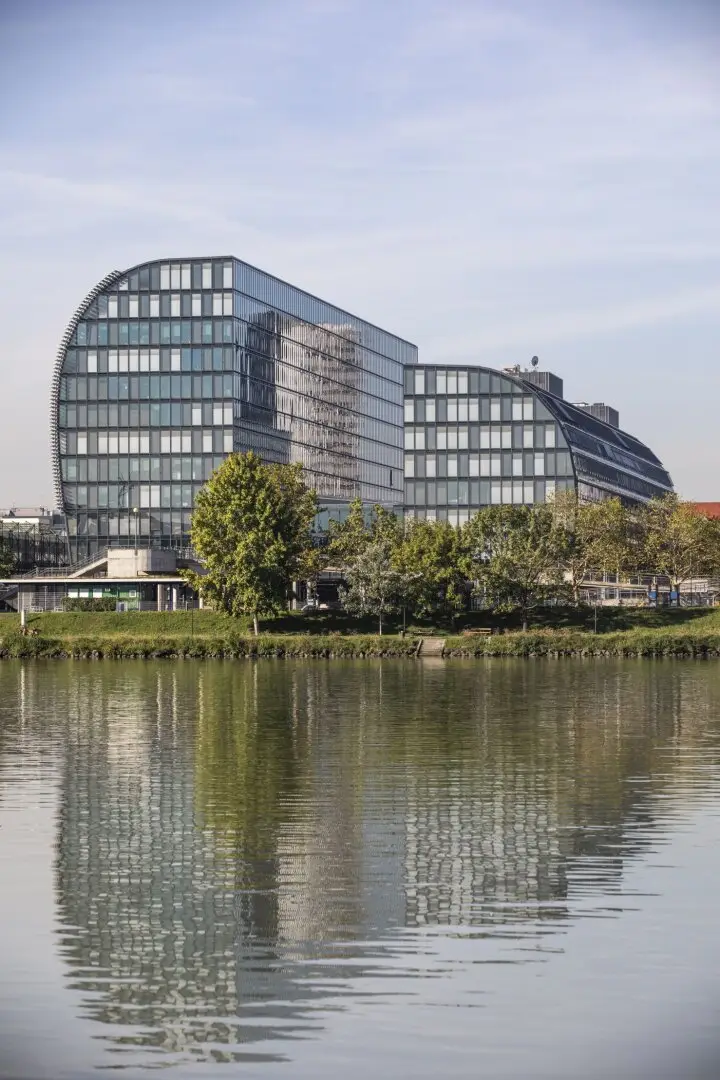 RIVERGATE - Moderne Bürofläche auch für USt-befreite Interessenten ab Juli 2027!