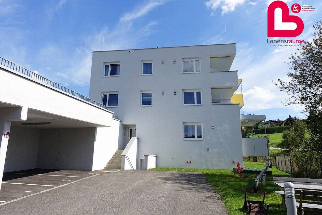 Schöne 3 - Zimmer Wohnung in Oberkappel mit Carport