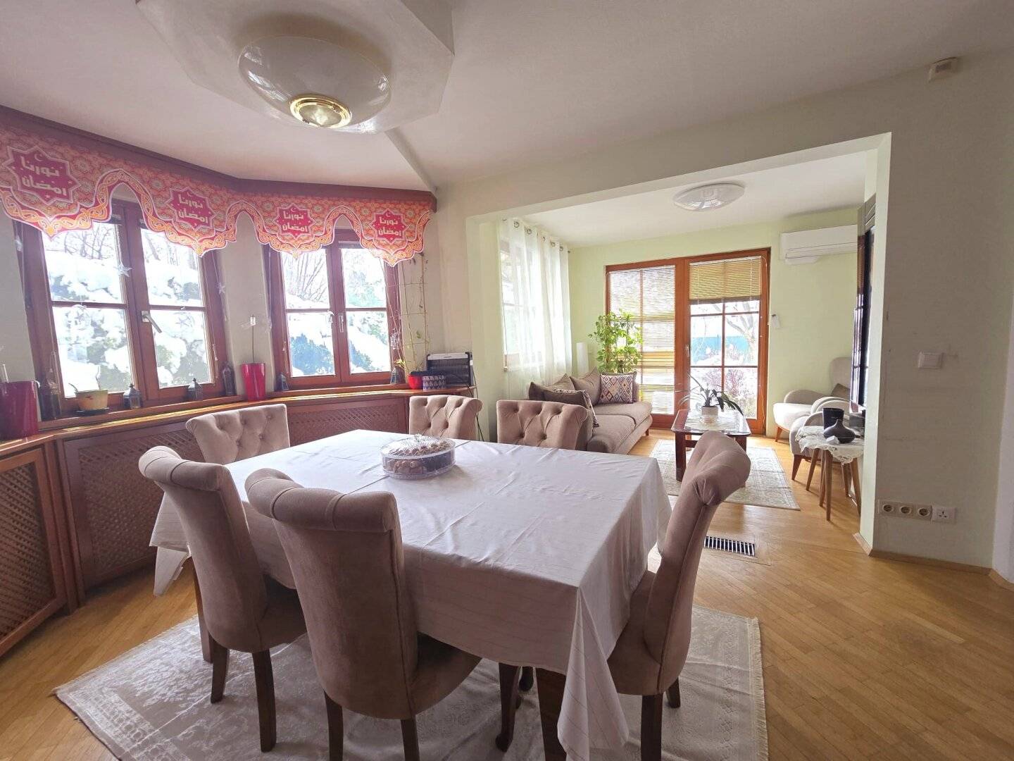 ++Nur wenige hundert Meter vom 21. Bezirk entfernt + EINFAMILIENHAUS + WOHNESSZIMMER 50,44m² + 5 Zimmer + Vollunterkellert + Garage ++