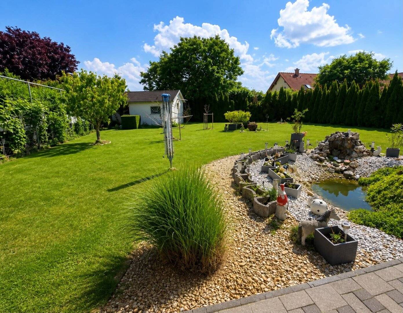 +LICHTDURCHFLUTETES EINFAMILIENHAUS IN PROTTES+ Grundstück 752m²+ 5 Zimmer+ Wohnessküche 45m²+Kamin+, Garage & moderner Ausstattung!