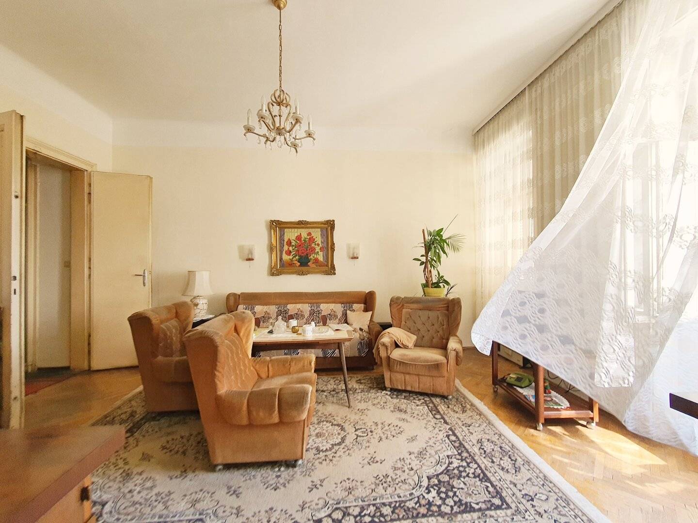 ++NEU++ TOP-Anlage! Stilaltbau-Rarität mit Entwicklungspotenzial beim Ebner-Eschenbach-Park! Vermietet an 80-jährige Mieterin – Kein Eintrittsrecht!