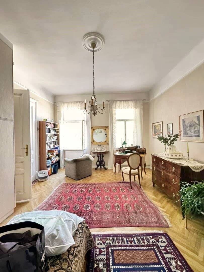 ++NEU++ Top-Anlage! Unbefristet vermietet an 87-jährige Mieterin! Stilaltbau-Rarität mit Entwicklungspotenzial beim Ebner-Eschenbach-Park! Jetzt Chance sichern!