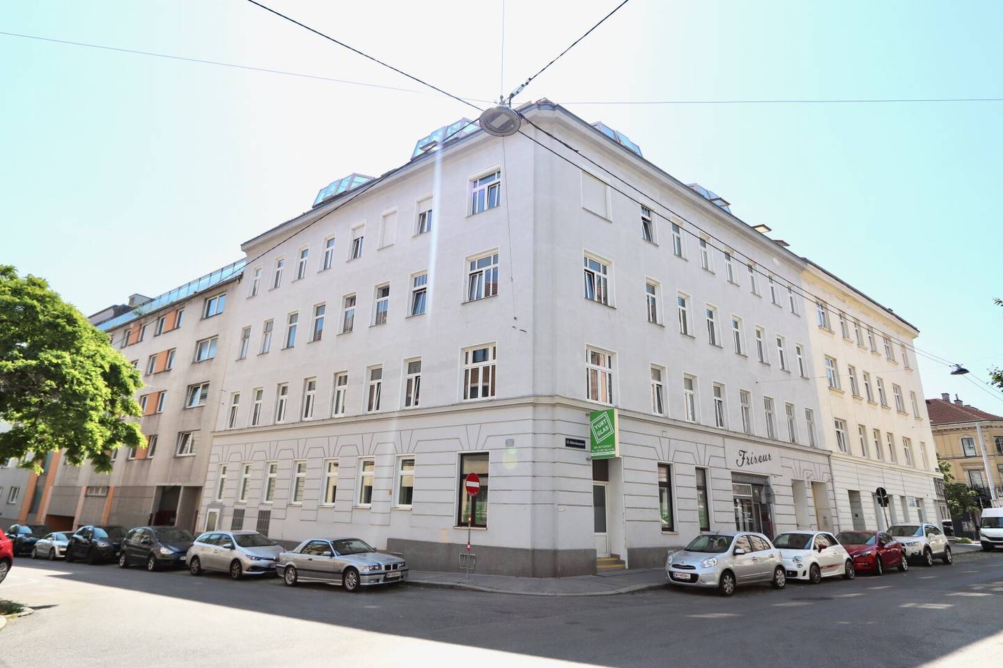 Charming retail space near Meiselmarkt