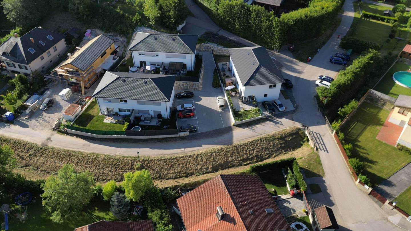 TOP! Traumhafte Doppelhaushälfte in Oberrohrbach sucht einen neuen Eigentümer!