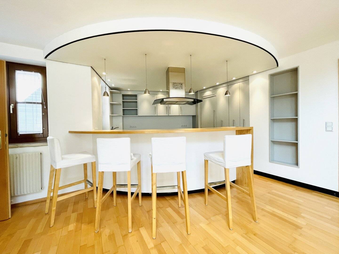 Ruhig! Zentral! Moderne 4 Zimmer-Wohnung - Nähe Korneuburger Hauptplatz!