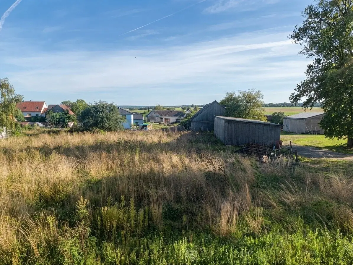 Exklusives Baugrundstück in sonniger Ruhelage in Tresdorf