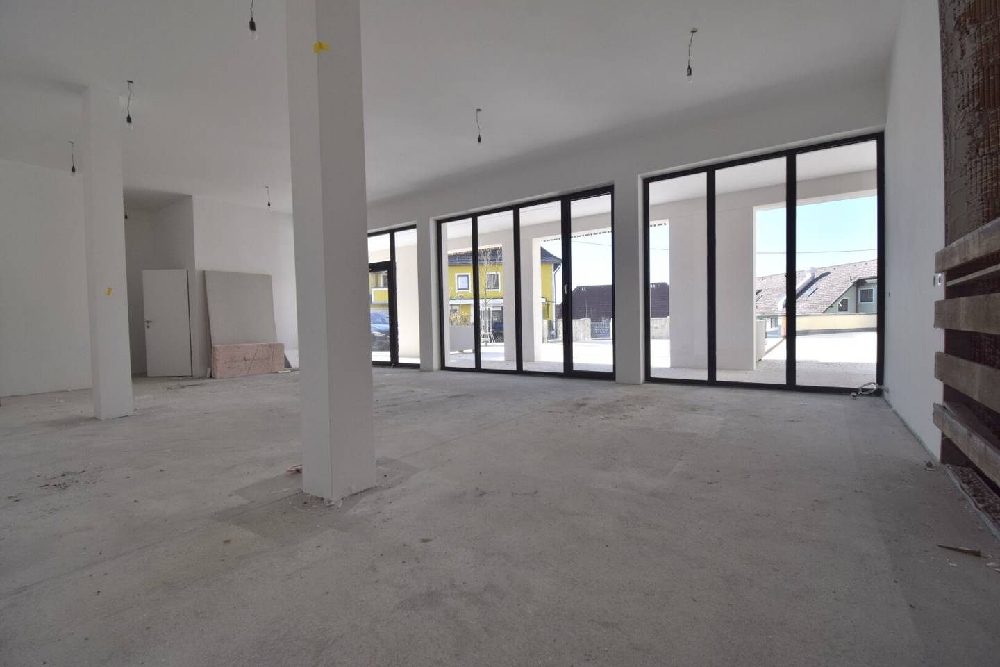 MODERNES BÜRO/ORDINATION/GESCHÄFT IN WAXENBERG - ERSTBEZUG !!