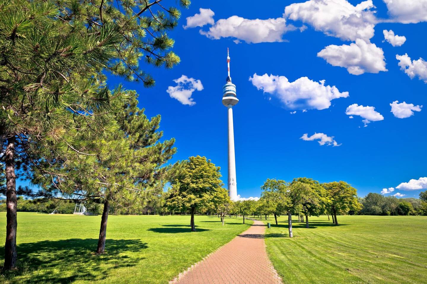 Diverse Bauträgergrundstücke in Wien und Niederösterreich