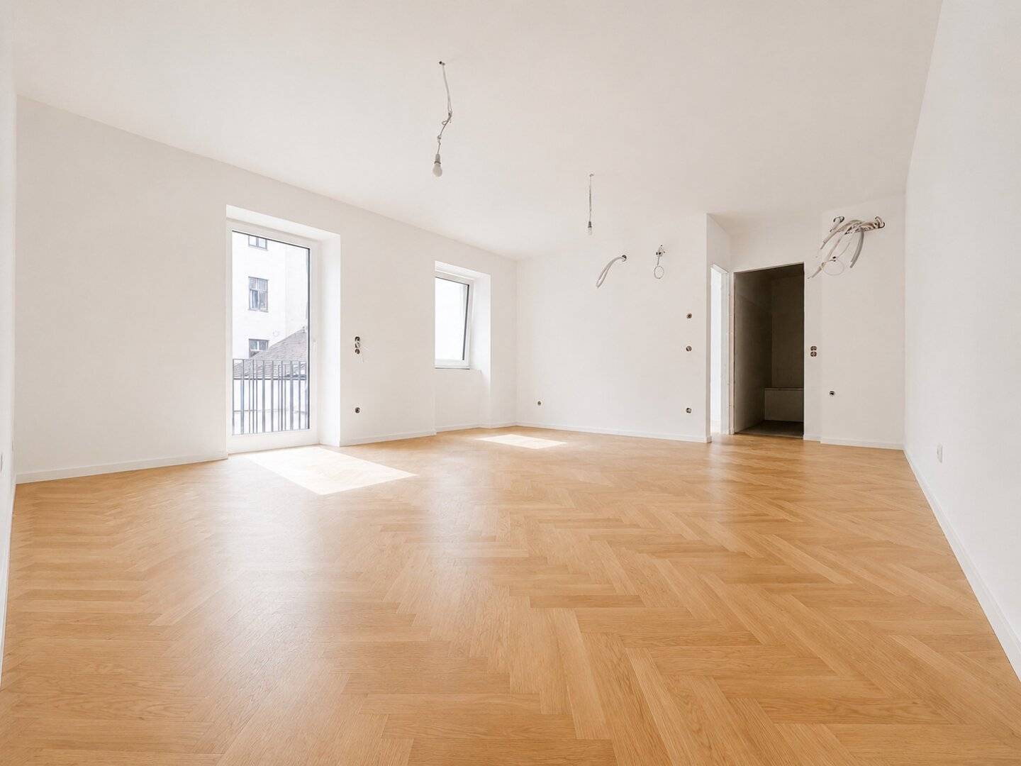 ERSTBEZUG 3-Zimmer Altbauwohnung, 62,20m² Wohnfläche - mit 32,60m² Terrasse