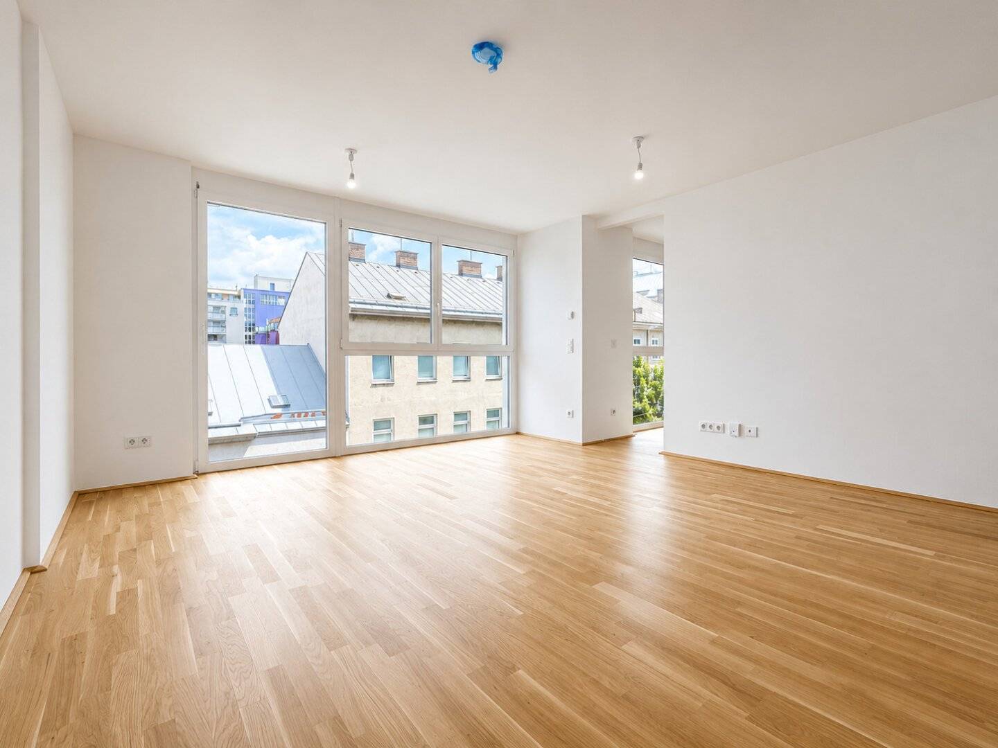 Modern 2-room apartment, new build investment with up to 4.75 % yield &amp; short-term rental option