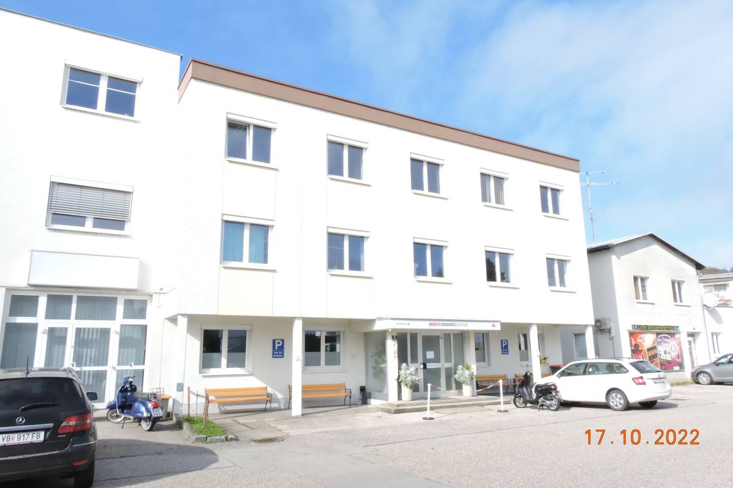 Großzügige Büro-/fläche  im Edgeschoss