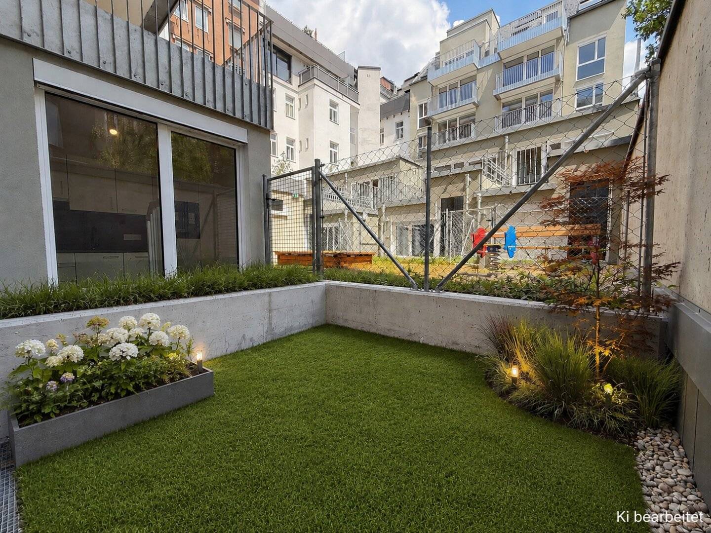 Erstbezug Gartenwohnung mit Balkon, Fußbodenheizung & Einbauküche