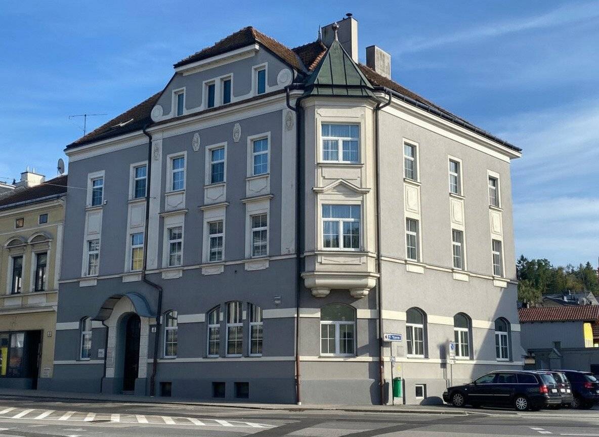 Großzügige und helle Büro-/Kanzlei-/Studiofläche in bester Lage