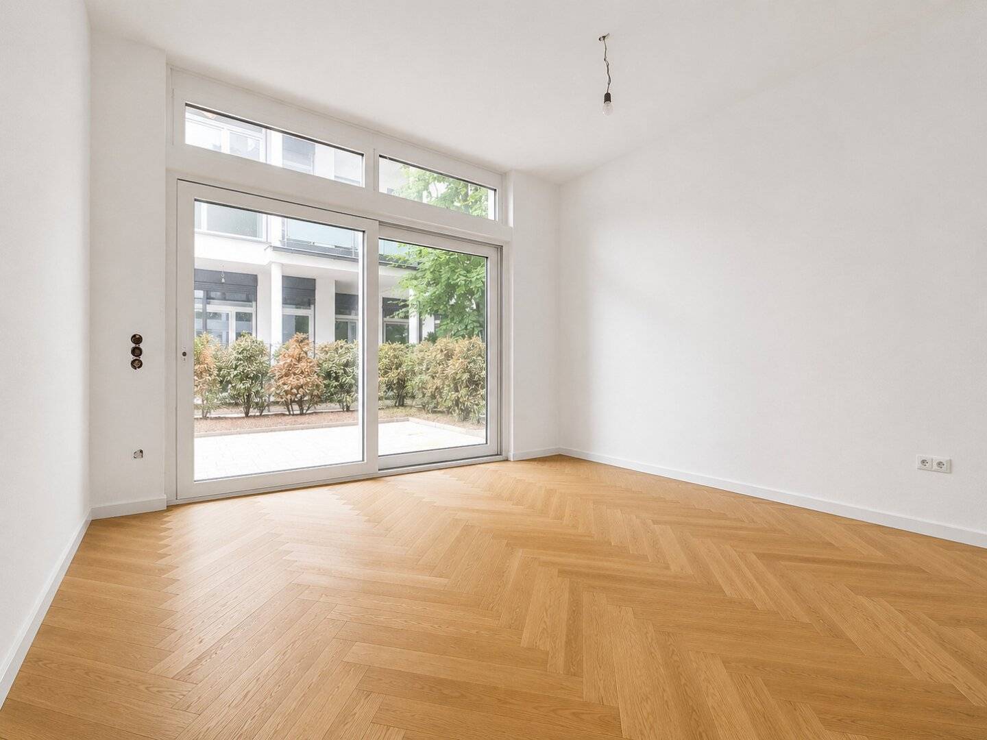 ERSTBEZUG 3-Zi-Gartenwohnung mit Terrasse und Garten in 1160 Wien