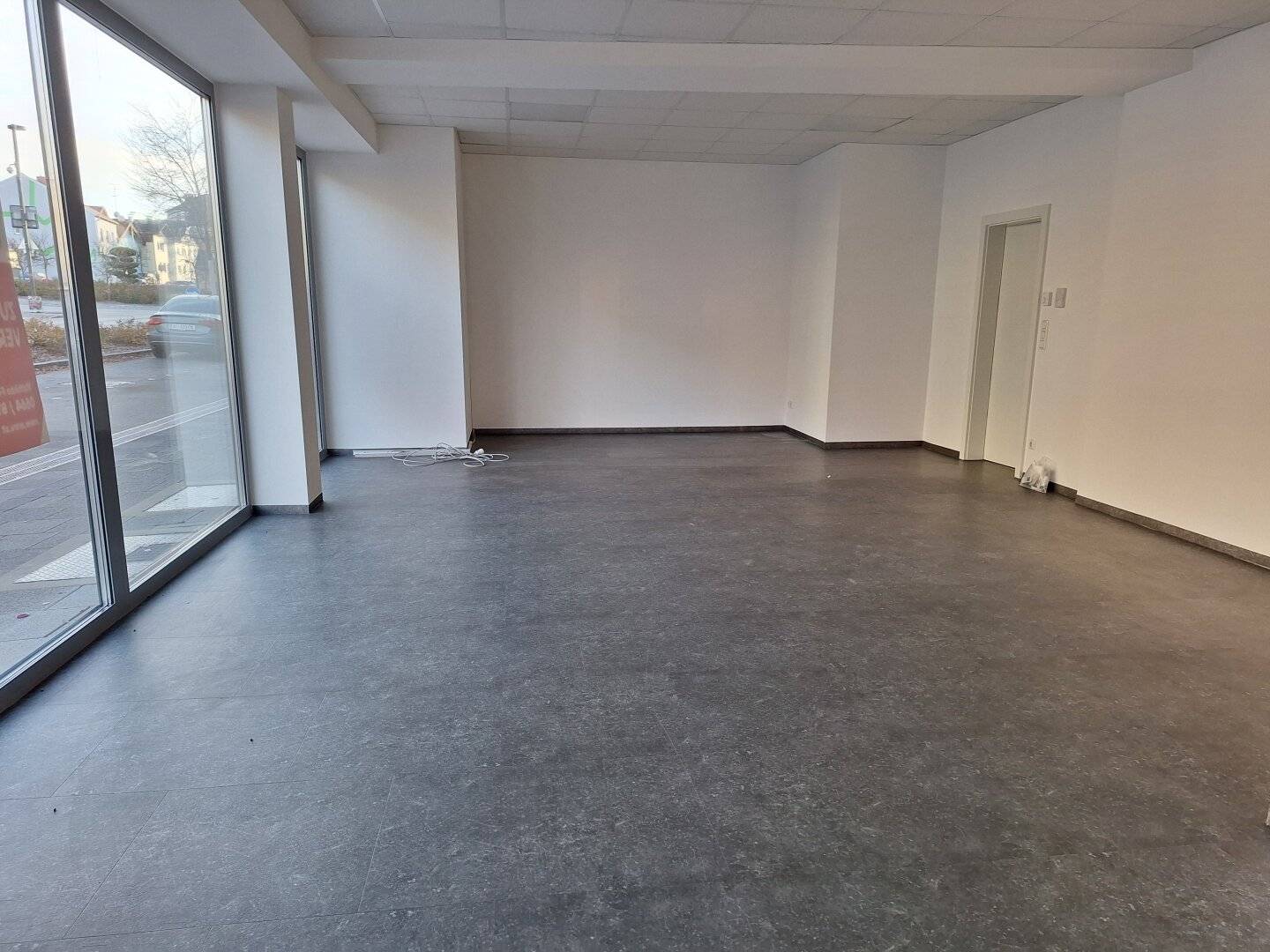 Attraktives Geschäftslokal in Ried im Innkreis