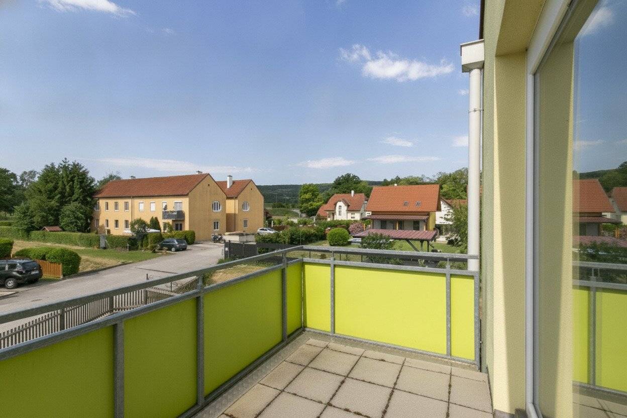 Lichtdurchflutete Balkonwohnung