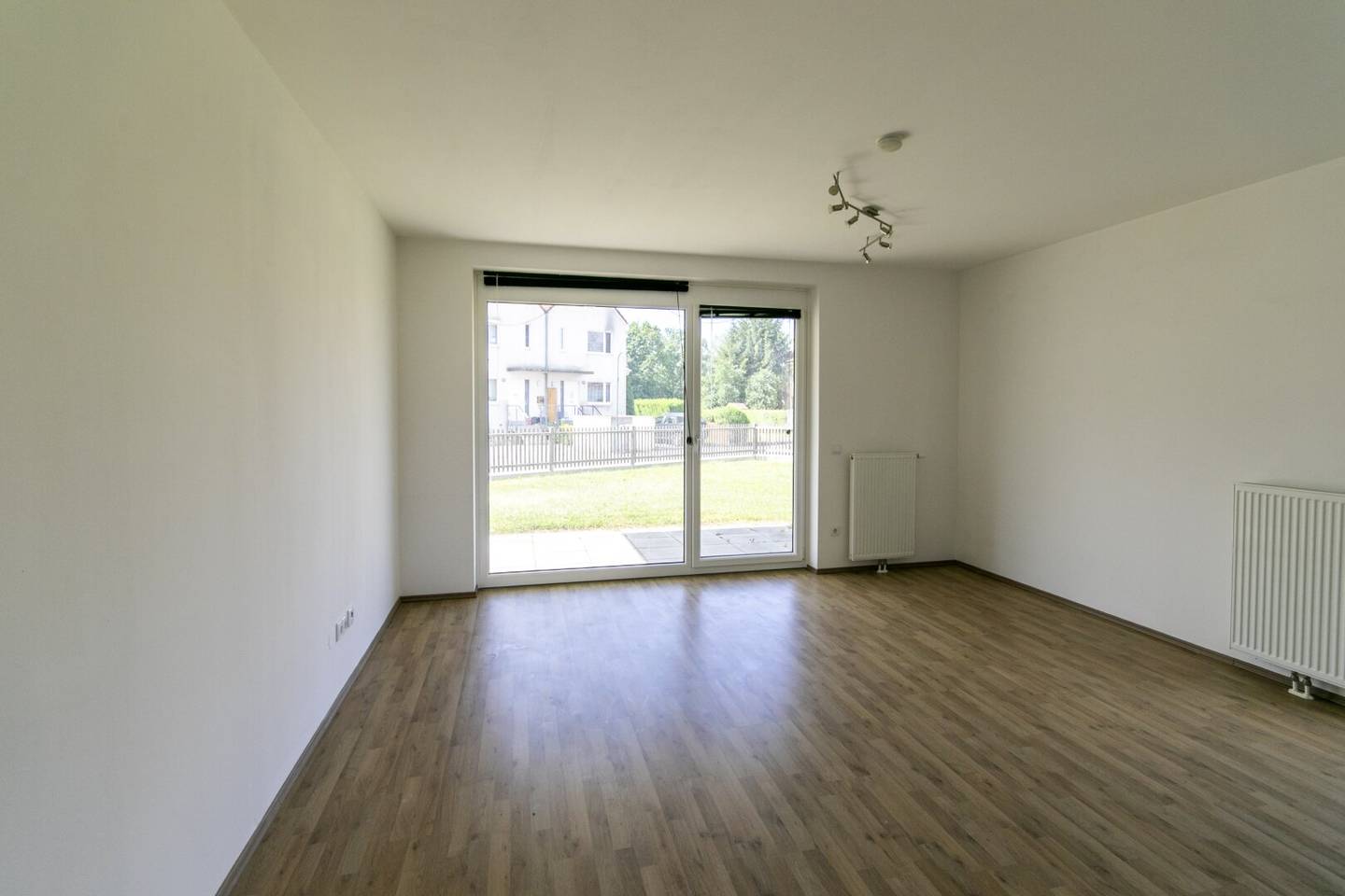 Wohnung mit großem Garten