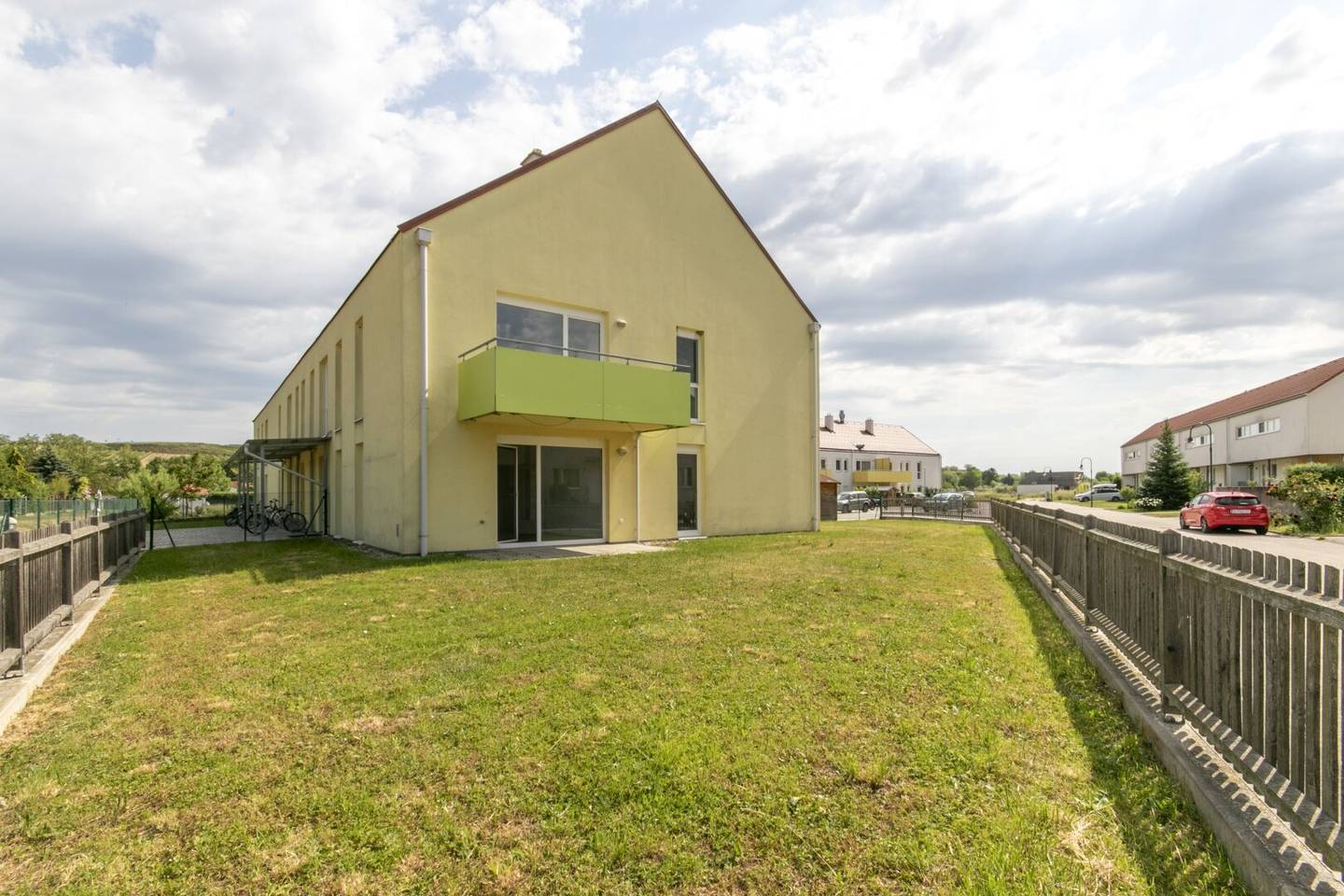Wohnung mit großem Garten