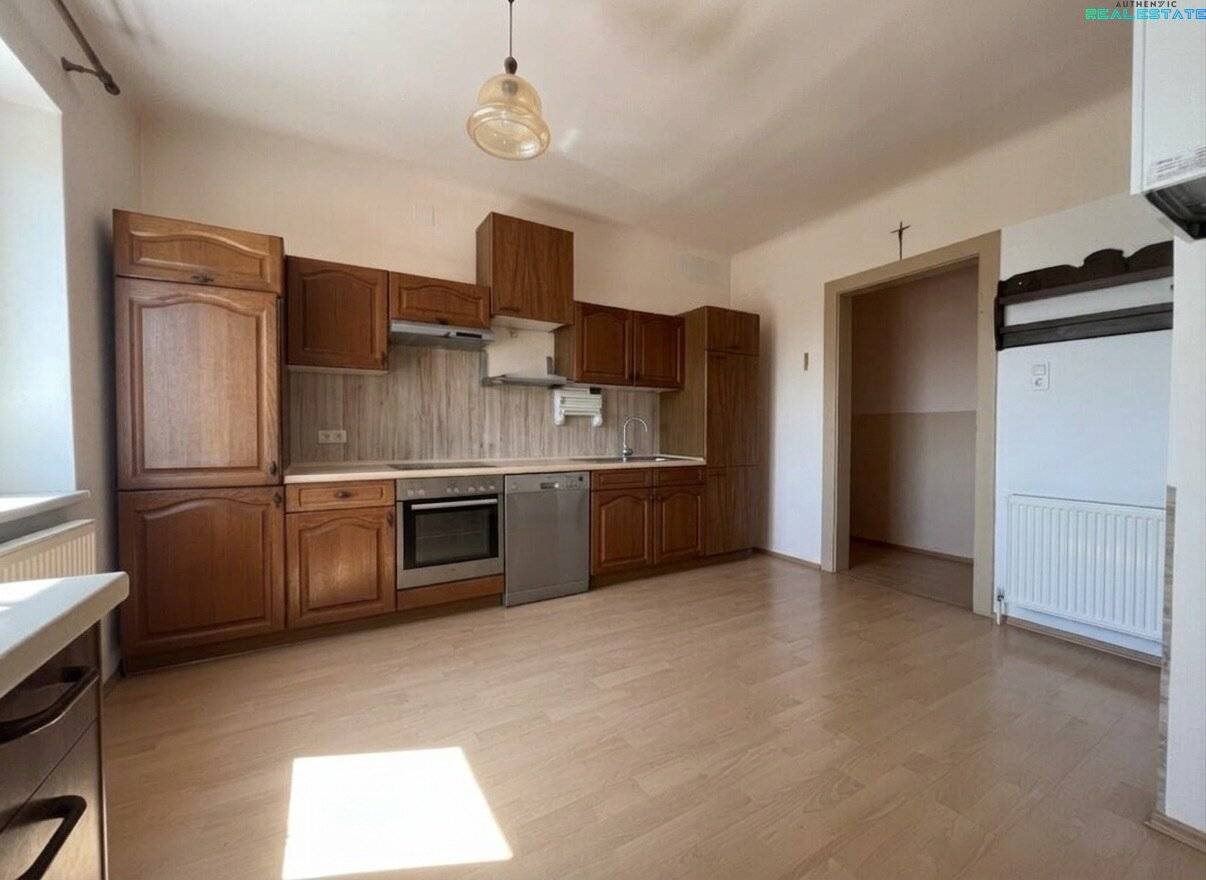 Charmantes 3-Zimmer-Einfamilienhaus mit Garten & Garage in Ernstbrunn um 210.000 €