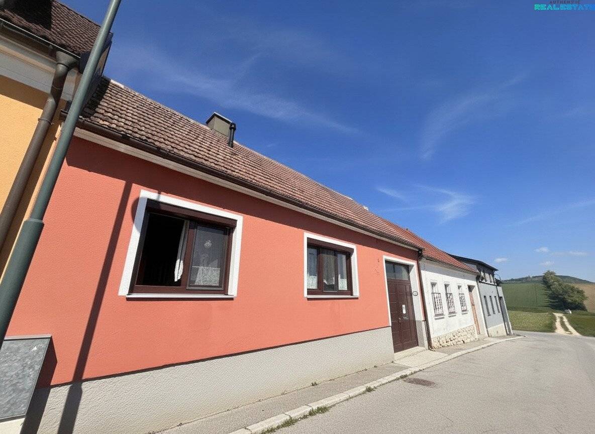 Charmantes 3-Zimmer-Einfamilienhaus mit Garten & Garage in Ernstbrunn um 210.000 €