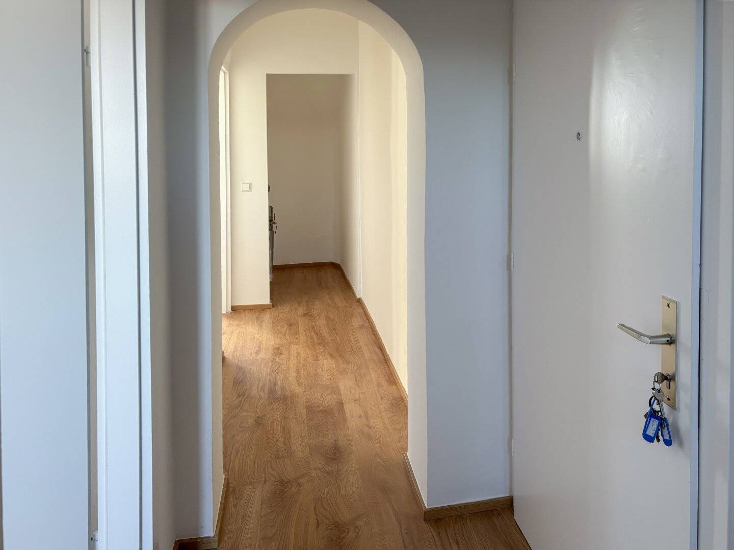 SANIERT: Dachgeschoßwohnung mit Ausblick