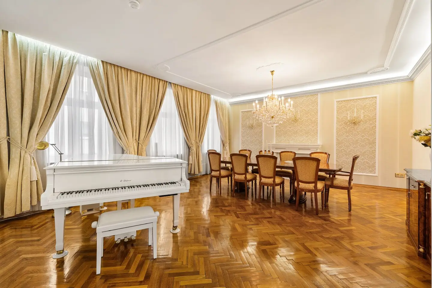 Exklusives Wiener Stadthaus mit 420m² Wohnfläche: Purer Luxus im Westen von Wien