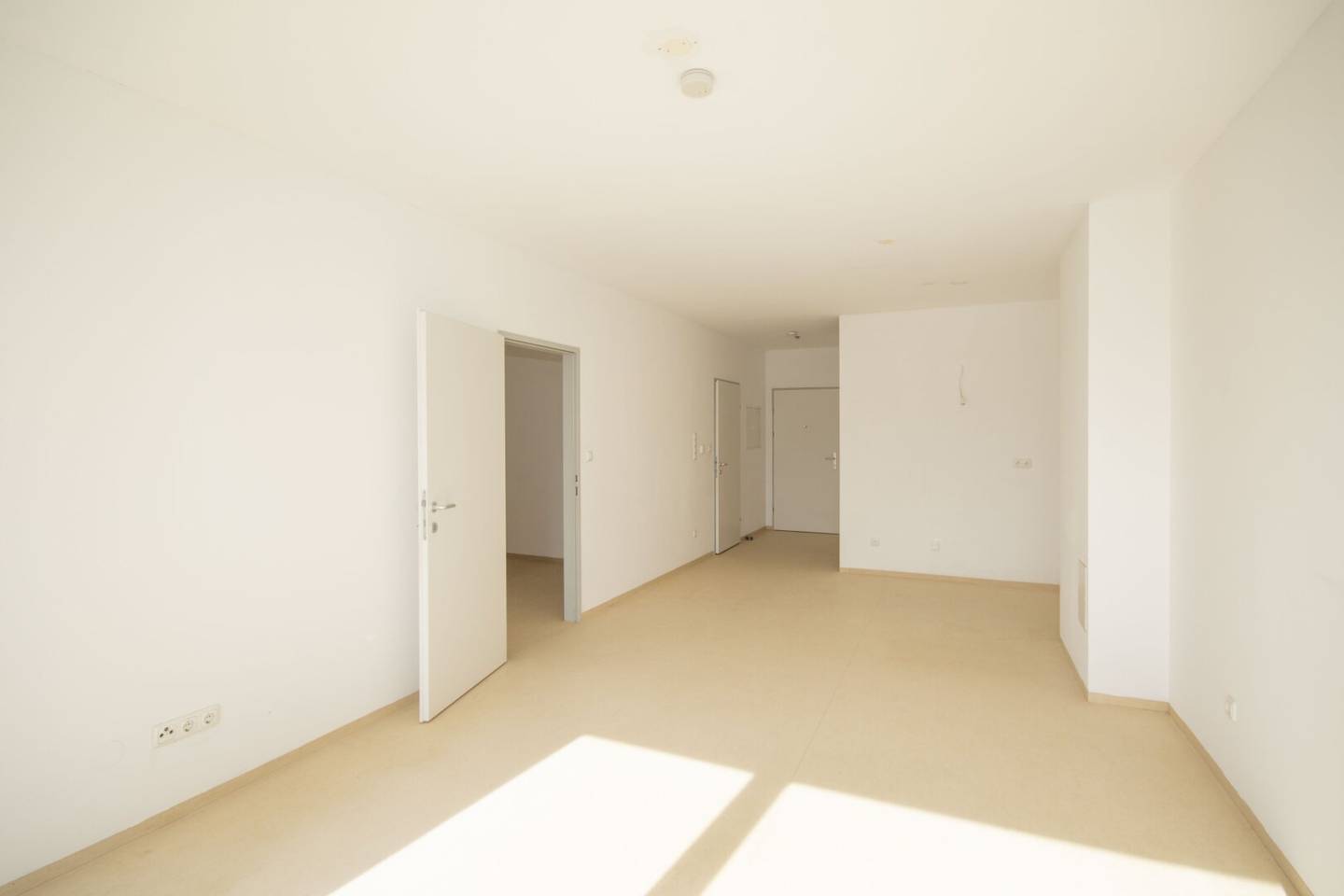BETREUBARES WOHNEN: Helle Wohnung mit Ausblick