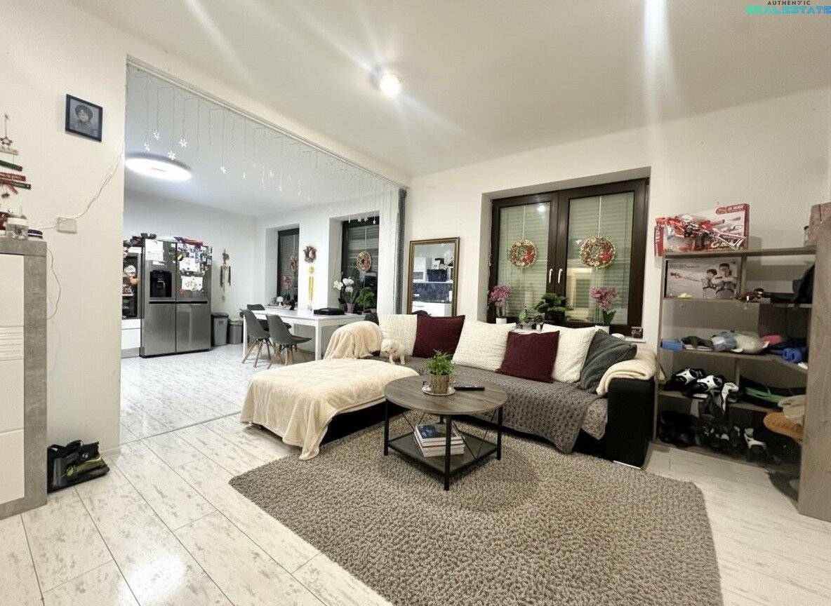 Großzügiges Familienhaus mit 6 Schlafzimmer & 2 Wohnküchen