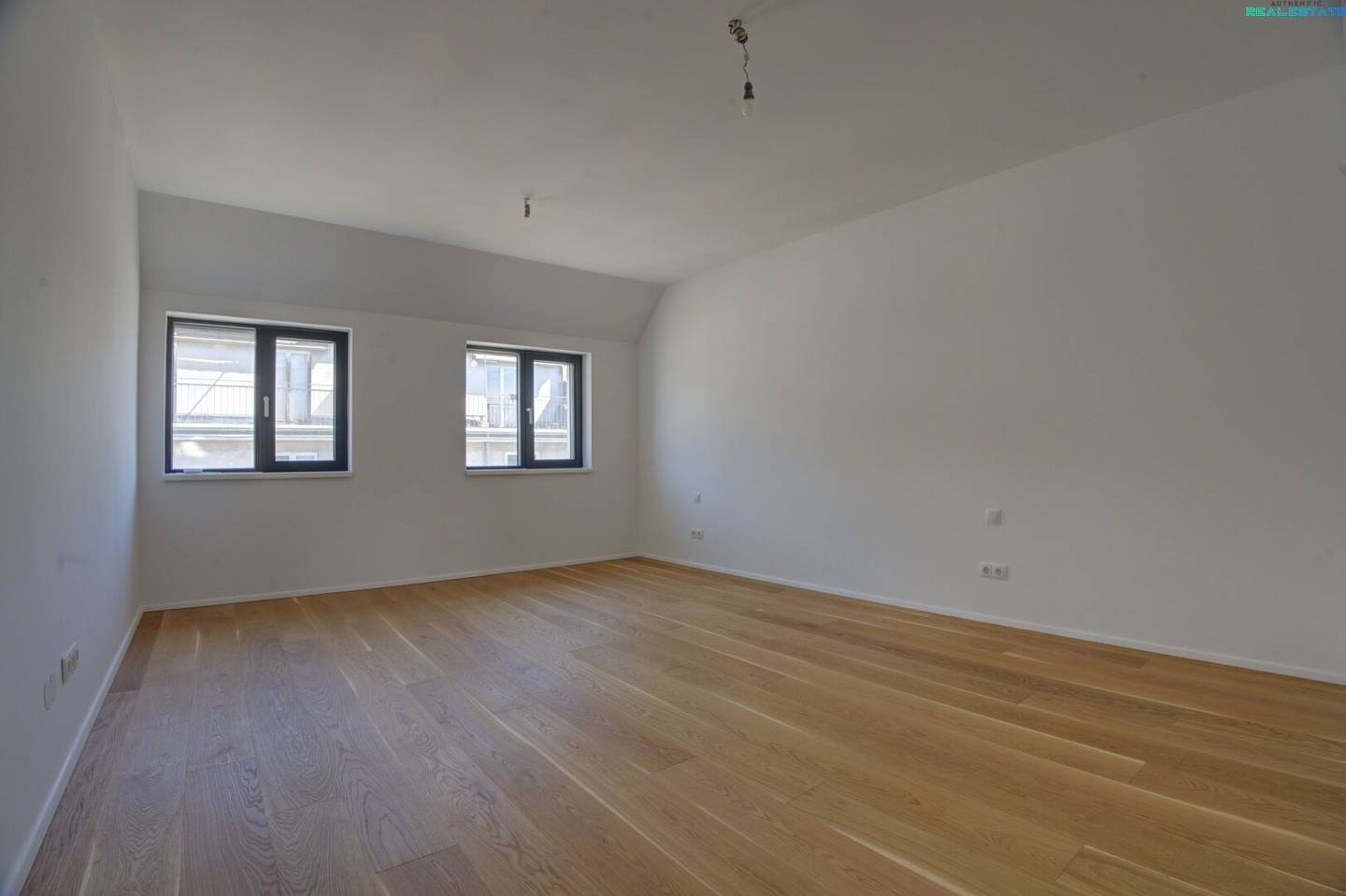 Erstbezug in Floridsdorf - Sanierter Altbau - 3 Zimmer