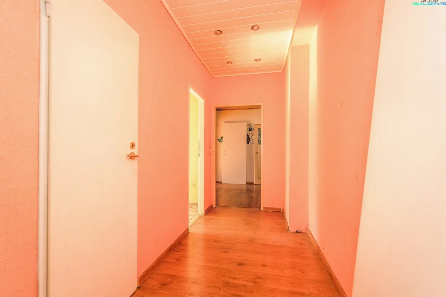 Charmante Eigentumswohnung mit Balkon in grüner Wohnanlage nahe Mödling