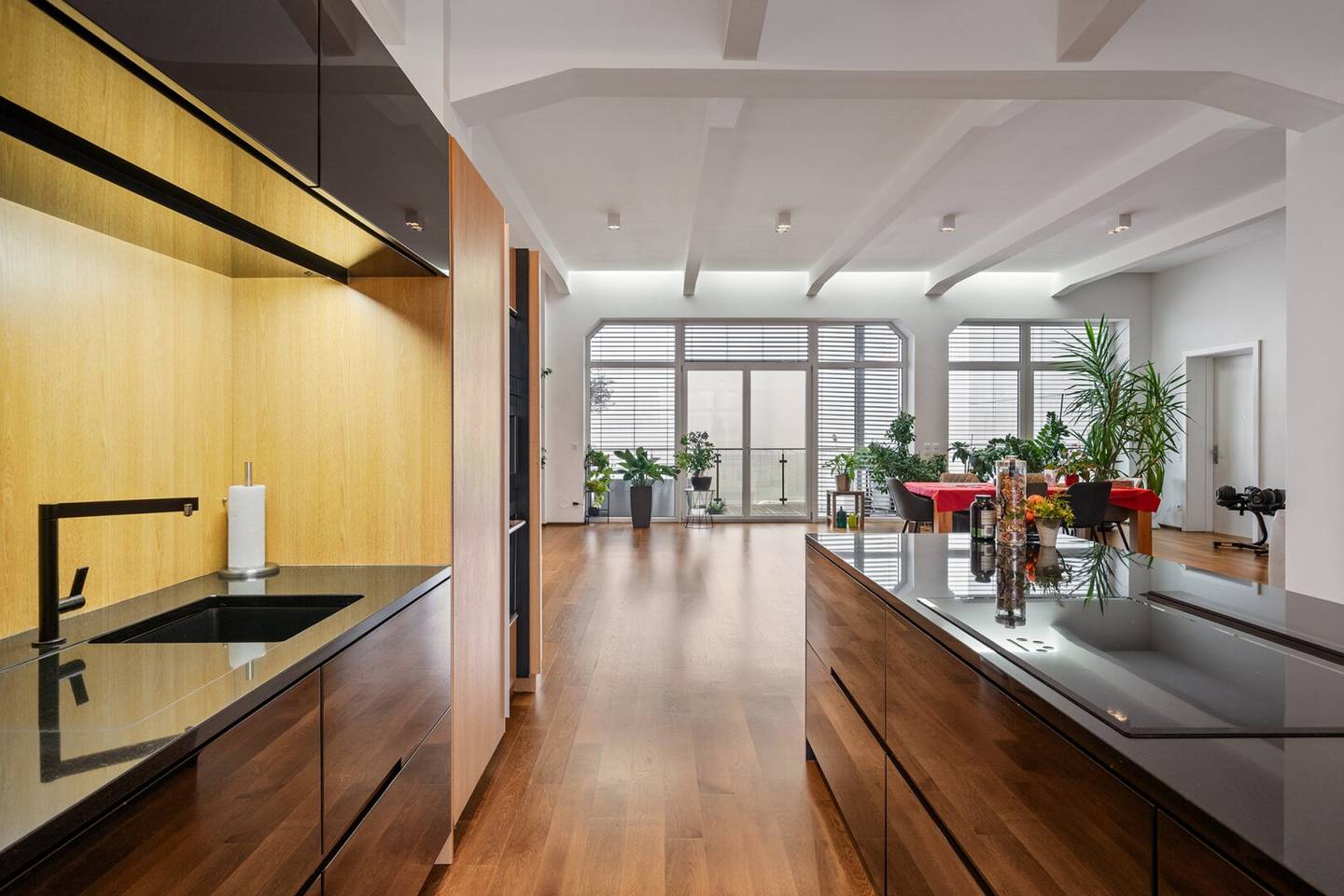 Industrial trifft Wohnkomfort:    232 m² Loft in der Ankerbrotfabrik