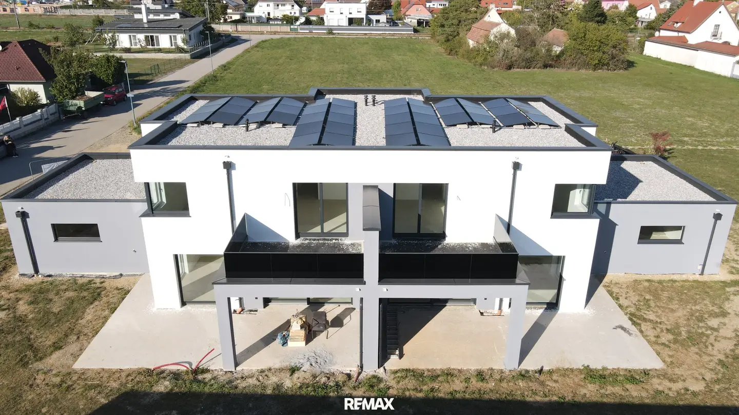Exklusives Premium-Doppelhaus in Gemeinlebarn