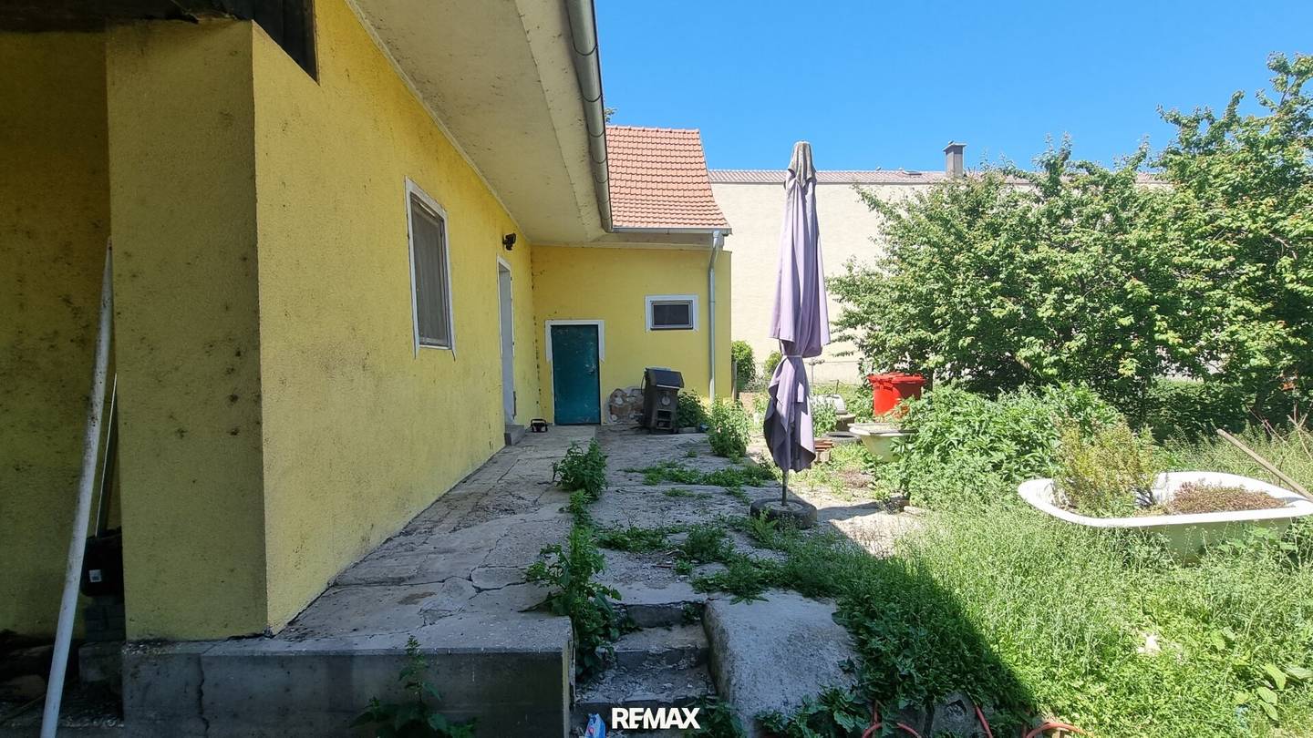 Sanierungsobjekt in Totzenbach – Wohnhaus auf ca. 600 m² Grundstück